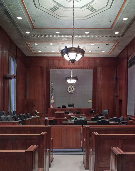 courtroom-898931_1920